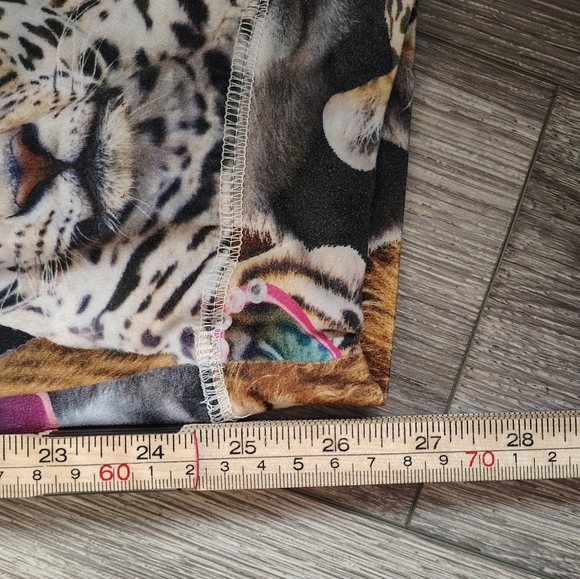 Secret Treasures Women'sPajama Set with Animal Print - Picture 2 of 6